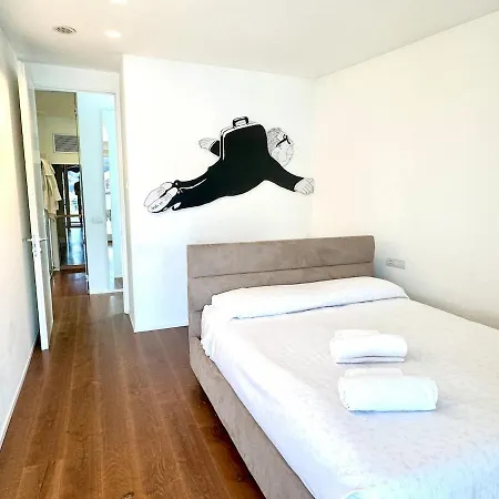 K V!sta Penthouse In Centre Town - Amazing View! Apartment