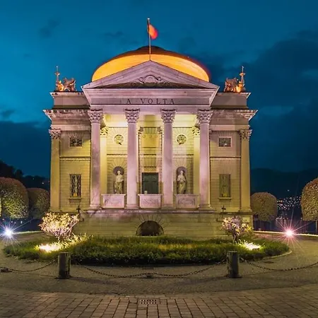 K V!sta Penthouse In Centre Town - Amazing View!