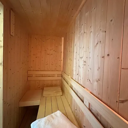 K V!sta Penthouse In Centre Town - Amazing View!