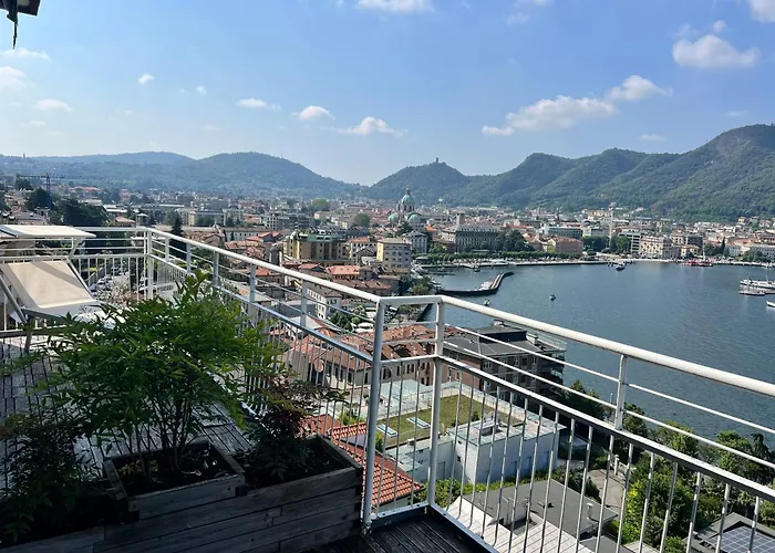 K V!sta Penthouse In Centre Town - Amazing View! *