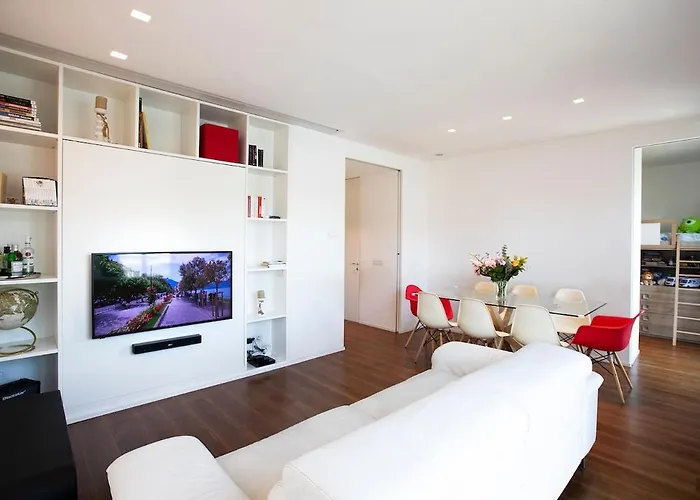 K V!sta Penthouse In Centre Town - Amazing View!