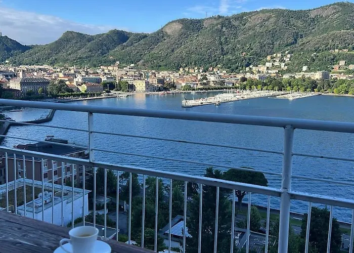 K V!sta Penthouse In Centre Town - Amazing View! * Como